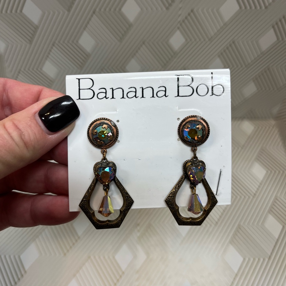 Vintage Banana Bob Topaz Glass Stones Dangle Earrings